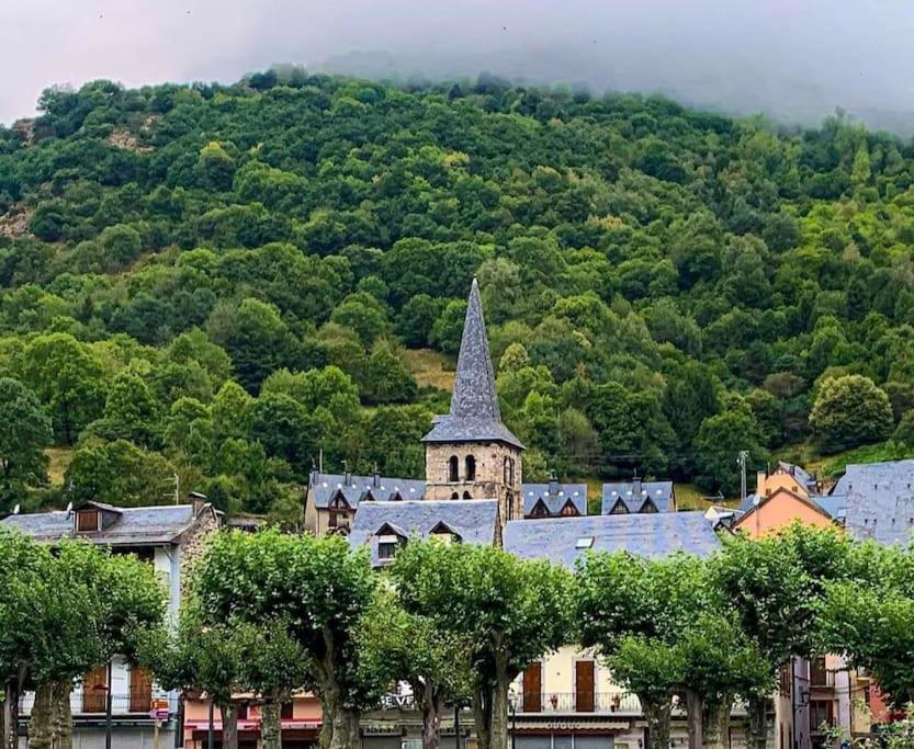 Mcastet, Casita Aranesa En El Valle De Aran Боссост Экстерьер фото